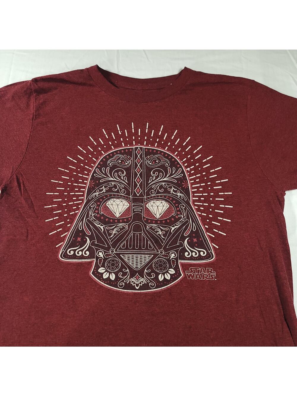 Star Wars Short Sleeve Crew Neck Casual T-Shirt Adult Mens Size Small S Red